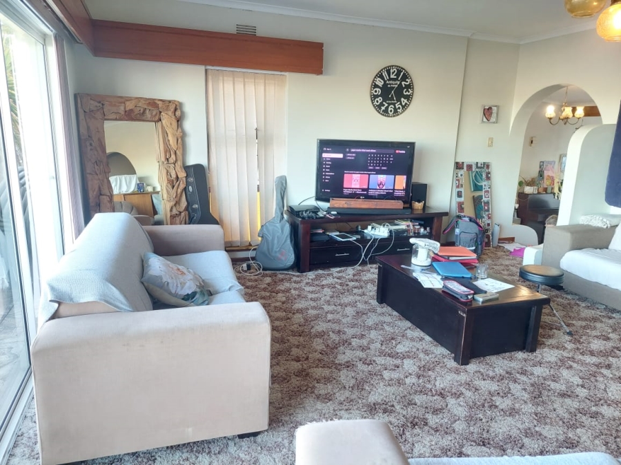 3 Bedroom Property for Sale in Hartenbos Central Western Cape
